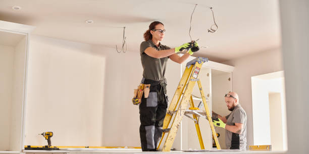 Best Licensed Electrician  in Pittsboro, IN